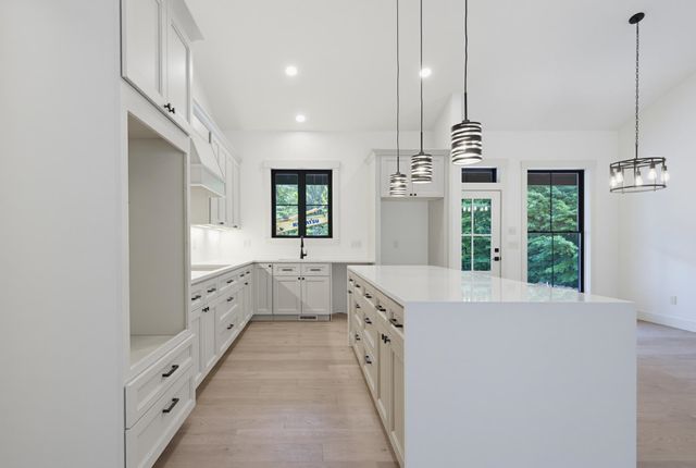713 Province Road, Belmont, NH 03220