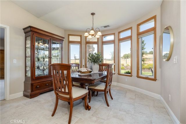 1615 Buggywhip Lane, Paso Robles, CA 93446