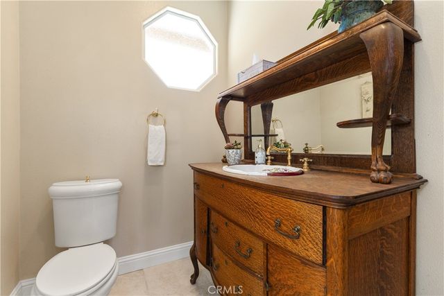 1615 Buggywhip Lane, Paso Robles, CA 93446