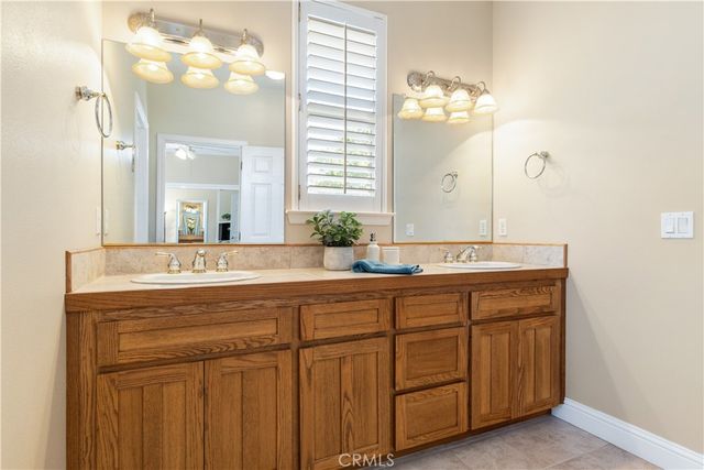 1615 Buggywhip Lane, Paso Robles, CA 93446