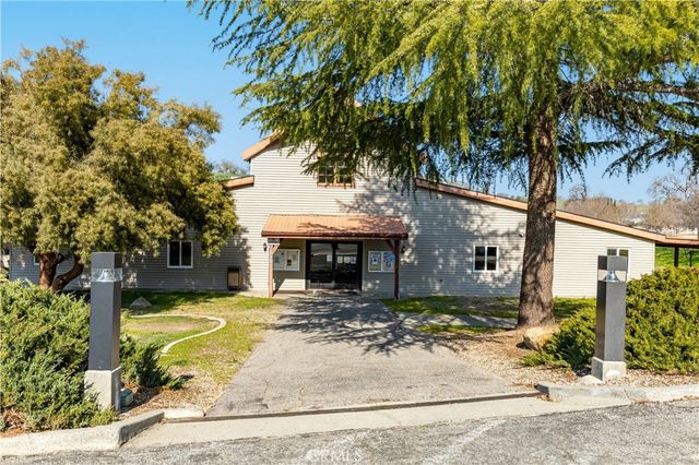 1615 Buggywhip Lane, Paso Robles, CA 93446