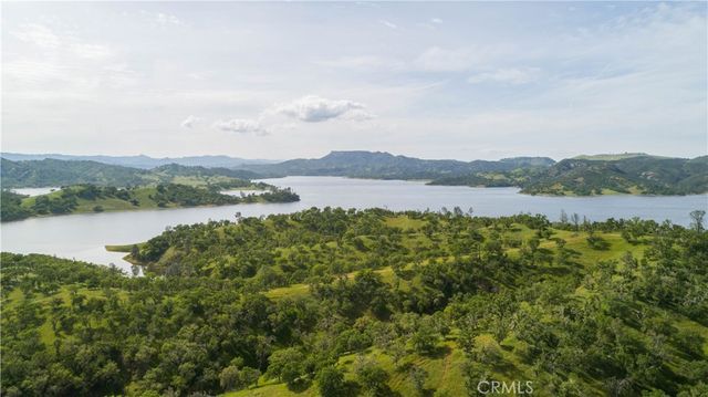 1615 Buggywhip Lane, Paso Robles, CA 93446