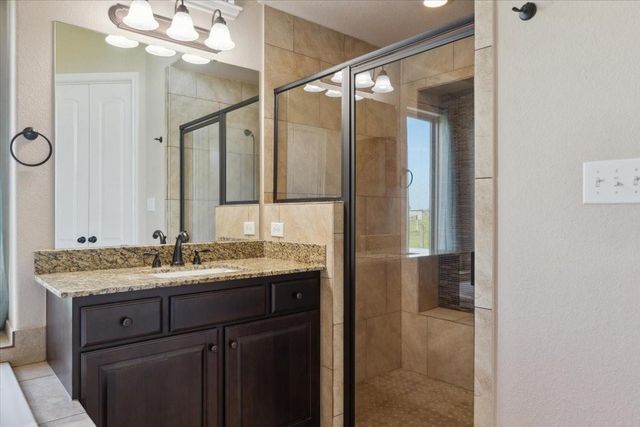 2411 Thuesen A Road, Beasley, TX 77417