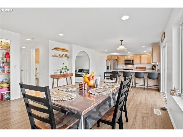 1955 Sw WESTVALE Ct, Mc Minnville, OR 97128