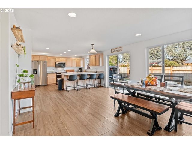 1955 Sw WESTVALE Ct, Mc Minnville, OR 97128