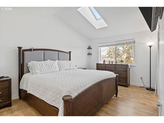 1955 Sw WESTVALE Ct, Mc Minnville, OR 97128