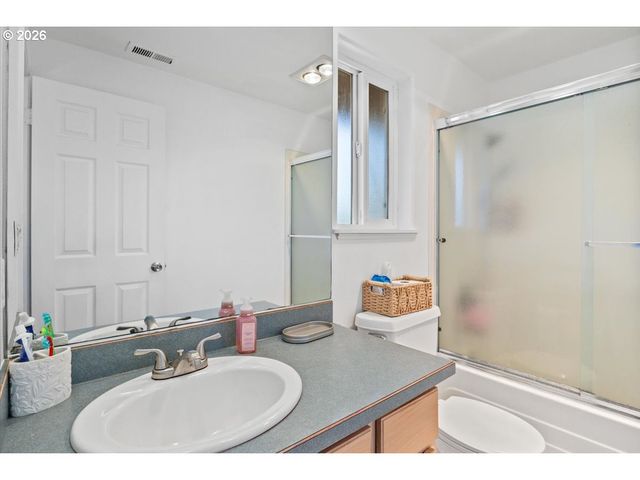 1955 Sw WESTVALE Ct, Mc Minnville, OR 97128