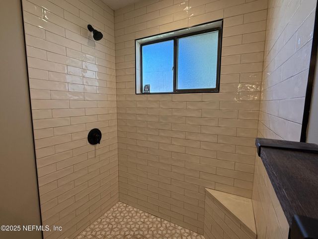 10933 GRAND TRUNK Lane, Jacksonville, FL 32257