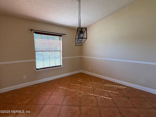 10933 GRAND TRUNK Lane, Jacksonville, FL 32257