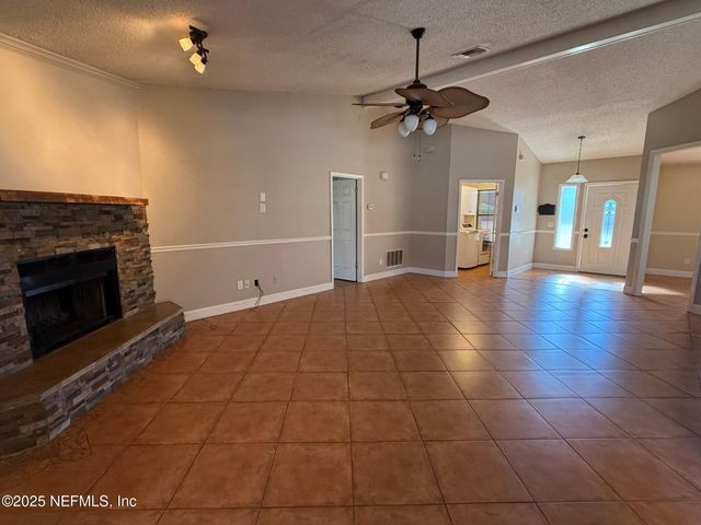 10933 GRAND TRUNK Lane, Jacksonville, FL 32257