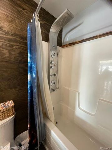 6367 E Pierson Road, Flint, MI 48506