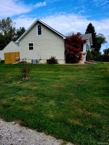 6367 E Pierson Road, Flint, MI 48506