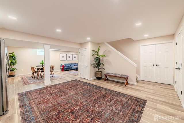 74 Carriage Drive, Piscataway, NJ 08854