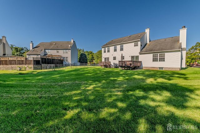 74 Carriage Drive, Piscataway, NJ 08854