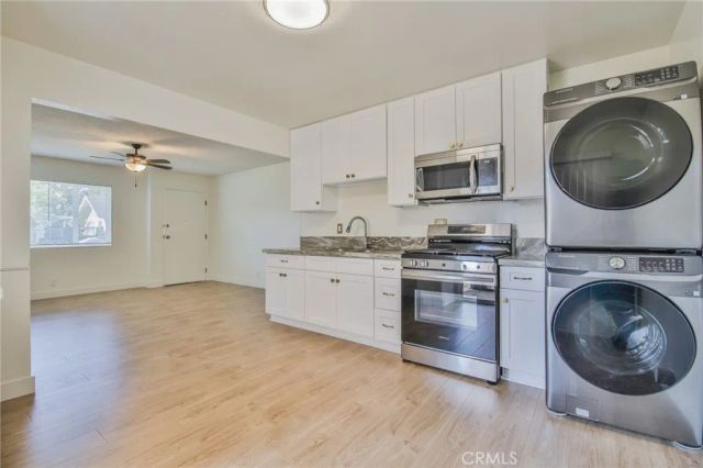 333-335,337 E La Veta, Orange, CA 92866