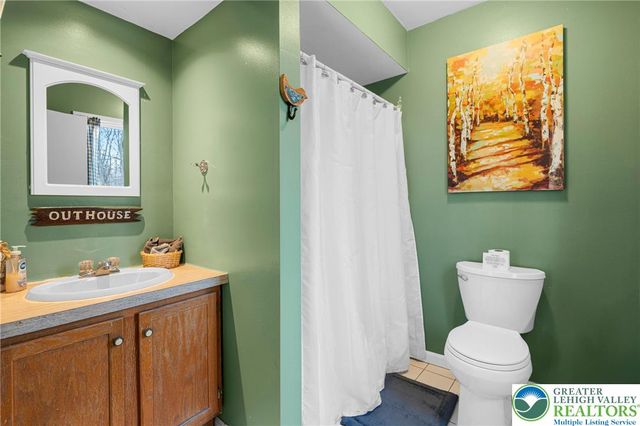 213 Eliot Lane, Penn Forest Twp, PA 18210