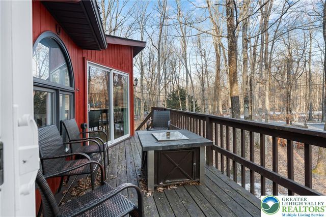 213 Eliot Lane, Penn Forest Twp, PA 18210