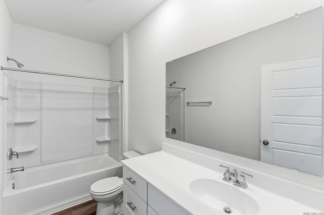 1125 WARBLER PASS, Marion, TX 78124