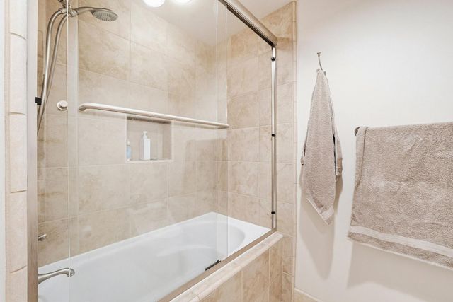 15802 N 71st Street 452 Rental, Scottsdale, AZ 85254