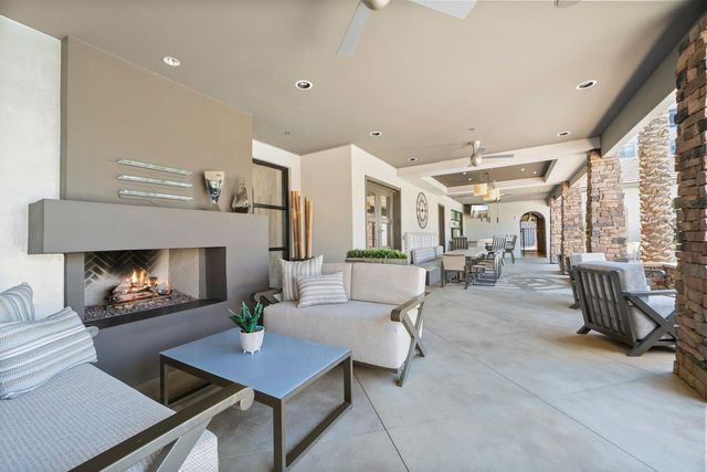 15802 N 71st Street 452 Rental, Scottsdale, AZ 85254