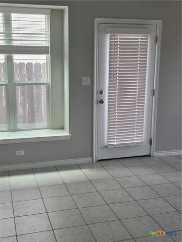 356 Spiny Lizard Lane, San Marcos, TX 78666