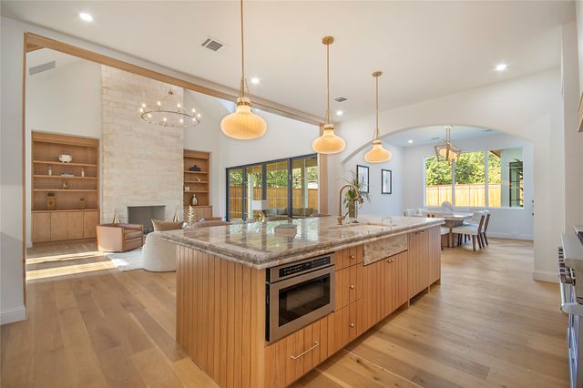 10911 Beauty Lane, Dallas, TX 75229