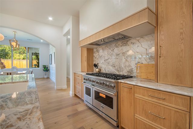 10911 Beauty Lane, Dallas, TX 75229