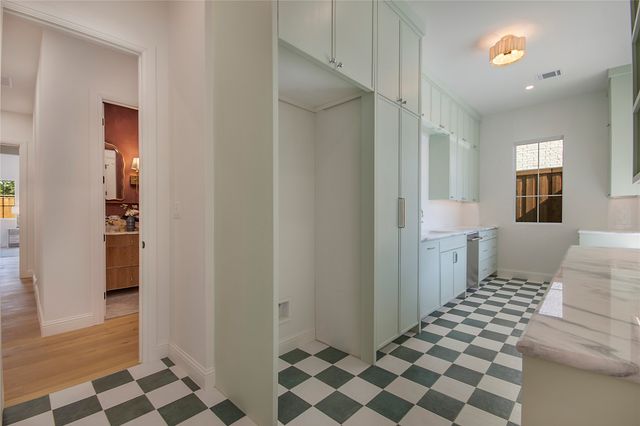 10911 Beauty Lane, Dallas, TX 75229