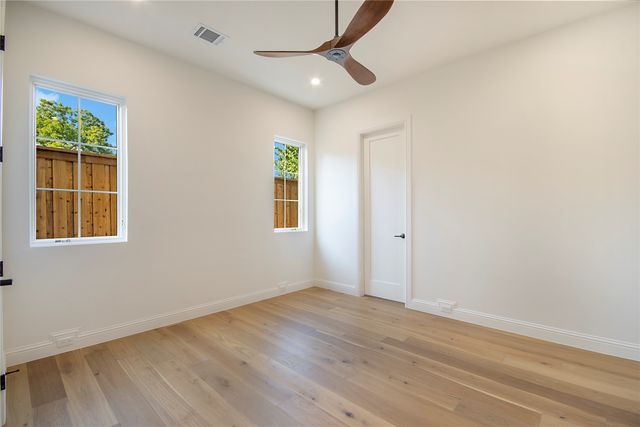 10911 Beauty Lane, Dallas, TX 75229