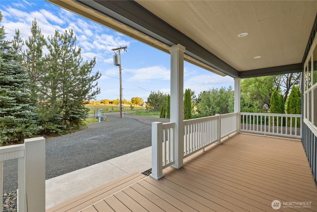 1603 W Dry Creek, Ellensburg, WA 98926