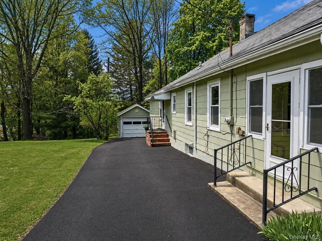 17 Lewis Street, Otisville, NY 10963