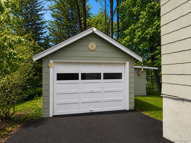 17 Lewis Street, Otisville, NY 10963