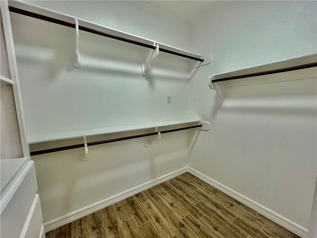 6037 Adrian Dr, Corpus Christi, TX 78414