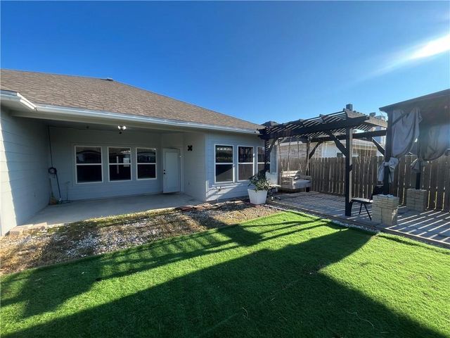 6037 Adrian Dr, Corpus Christi, TX 78414