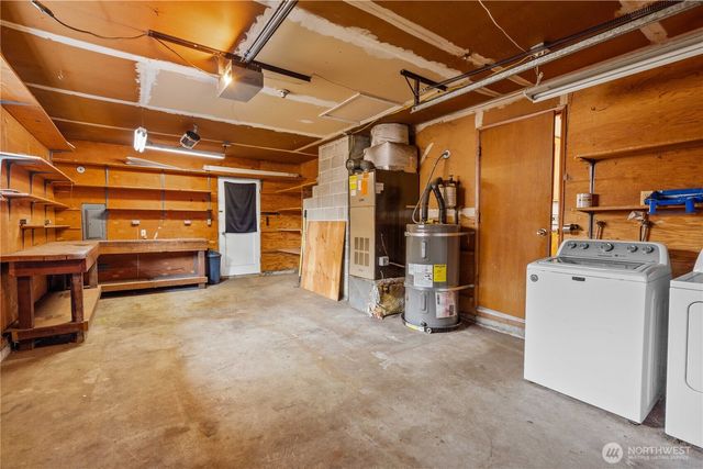 1211 196th Street E, Spanaway, WA 98387