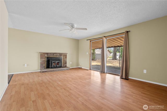 1211 196th Street E, Spanaway, WA 98387