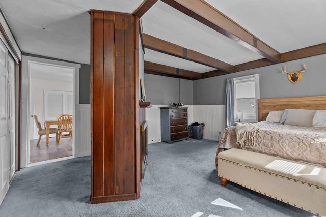 W7759 COUNTY RD N, Van Dyne, WI 54979