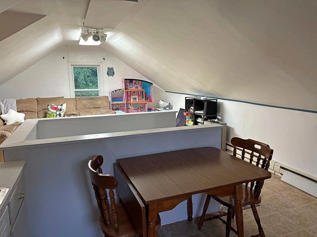 W7759 COUNTY RD N, Van Dyne, WI 54979