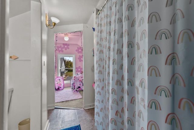 W7759 COUNTY RD N, Van Dyne, WI 54979