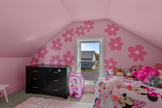 W7759 COUNTY RD N, Van Dyne, WI 54979