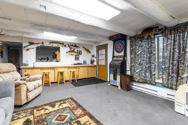 W7759 COUNTY RD N, Van Dyne, WI 54979