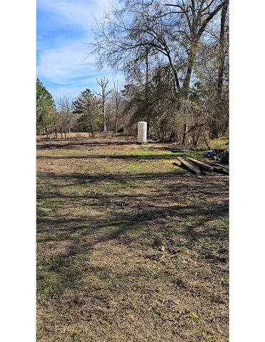 150 County Road 6774, Dayton, TX 77535