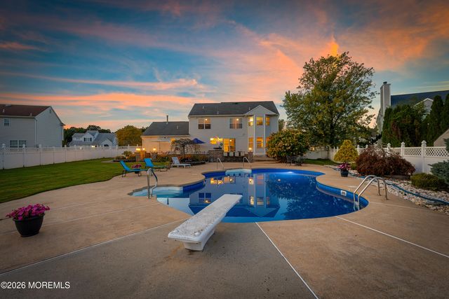 19 Assateague Road, Howell, NJ 07731