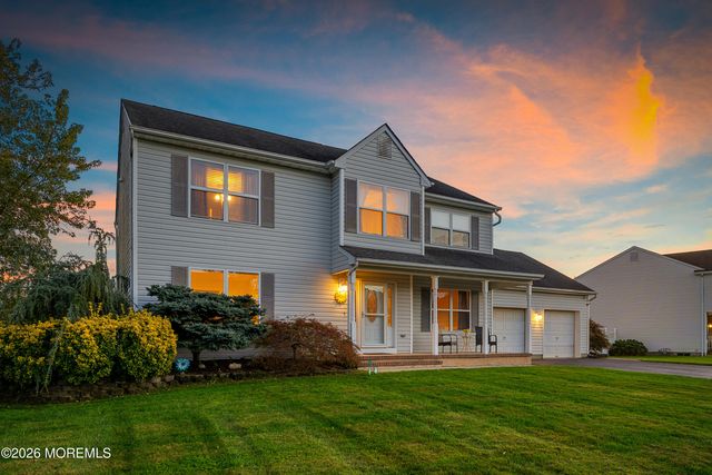 19 Assateague Road, Howell, NJ 07731