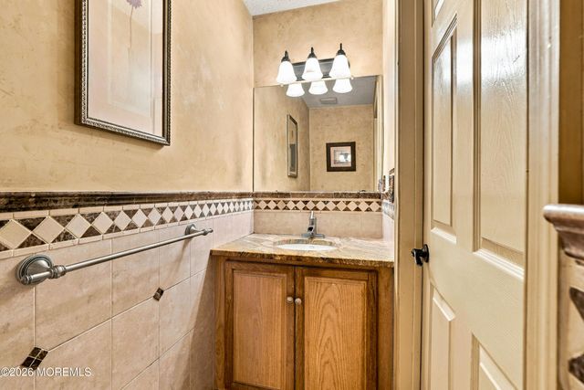 19 Assateague Road, Howell, NJ 07731