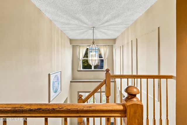 19 Assateague Road, Howell, NJ 07731