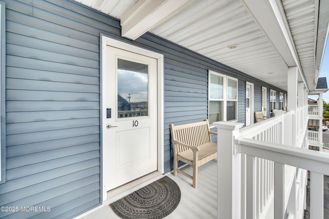 1806 Grand Central Avenue 10, Lavallette, NJ 08735