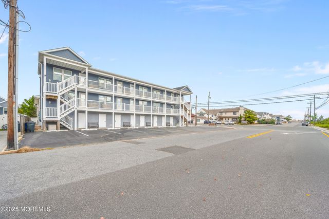 1806 Grand Central Avenue 10, Lavallette, NJ 08735