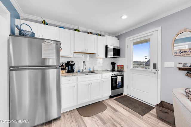 1806 Grand Central Avenue 10, Lavallette, NJ 08735