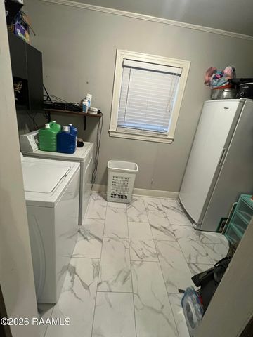 715 E Plaquemine Street, Jennings, LA 70546